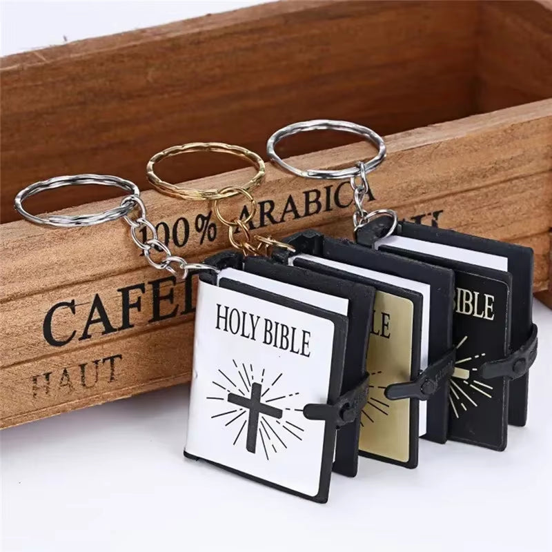 Mini Holy Bible Key Chain Book Keychain Religion English Version Christian Jesus Key Ring Keyring Gift Prayer God Bless S112